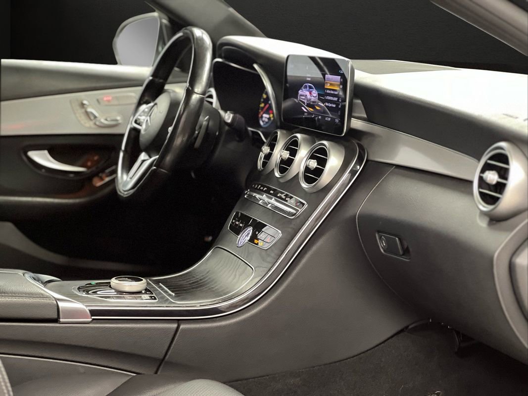Used 2021 Mercedes-Benz C 300 4MATIC Sedan image 29