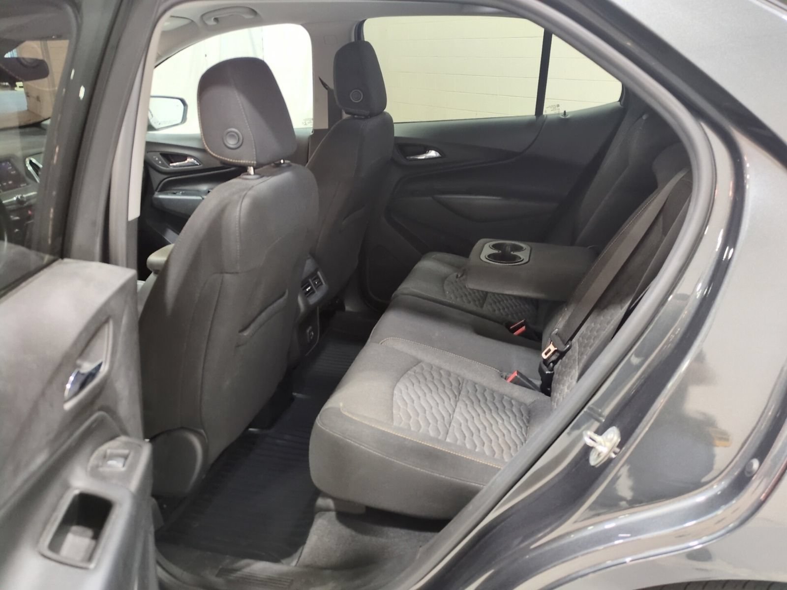 Used 2020 Chevrolet Equinox LT FWD image 13