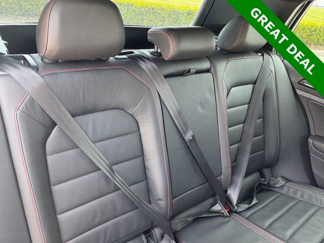 Used 2015 Volkswagen GTI Autobahn image 32