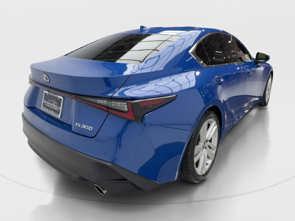 Used 2024 Lexus IS 300 w/ Comfort Package RWD image 8