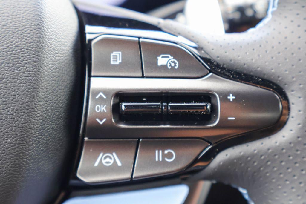 New 2026 Hyundai Elantra N FWD image 13