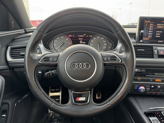 Used 2016 Audi S6 Prestige w/ Prestige Package image 34