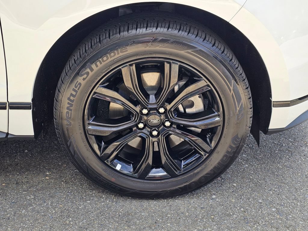 Used 2024 Ford Edge SE w/ Black Appearance Package AWD/4WD image 9