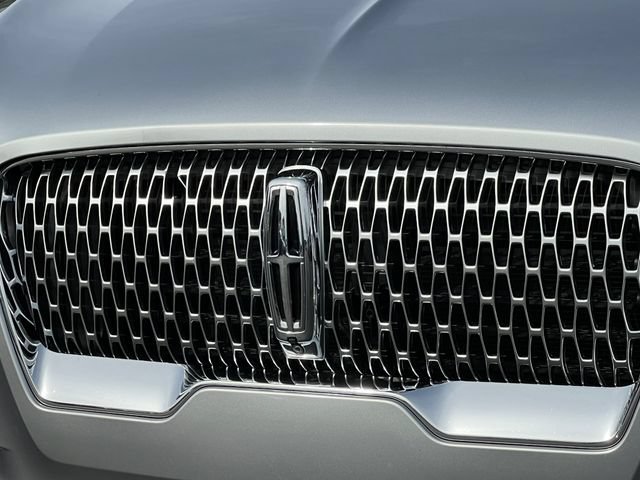 Used 2024 Lincoln Aviator Reserve w/ Equipment Group 201A AWD/4WD image 45