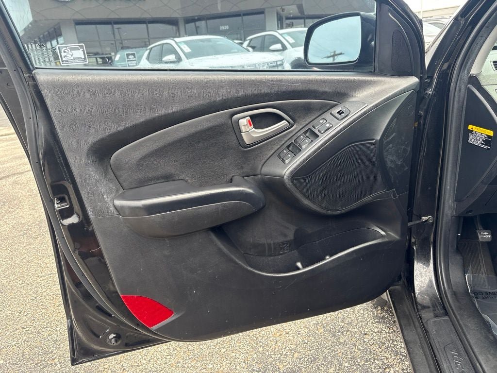 Used 2013 Hyundai Tucson GLS FWD image 26
