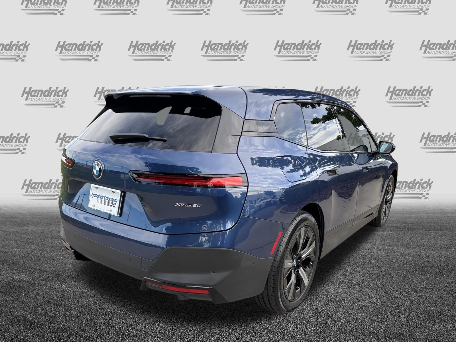 Certified 2024 BMW iX xDrive50 AWD/4WD image 10