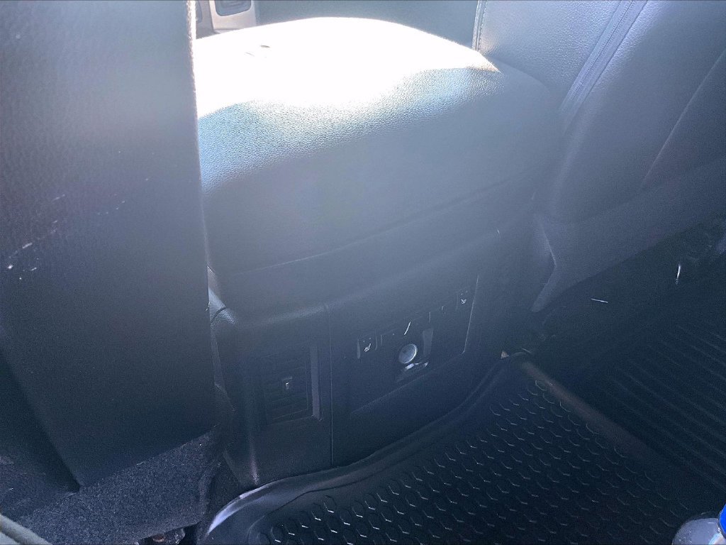Used 2017 RAM 1500 Laramie w/ Convenience Group AWD/4WD image 32