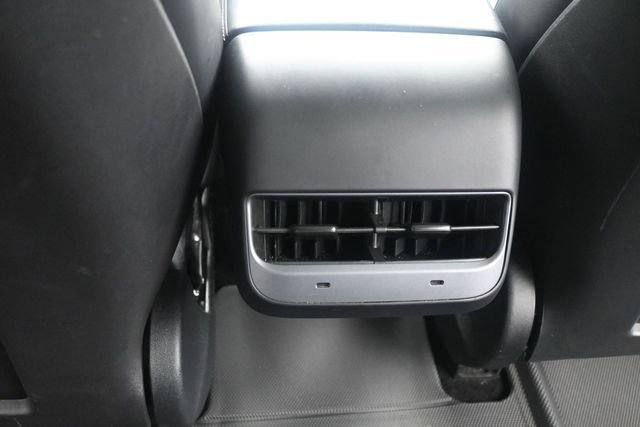 Used 2023 Tesla Model 3 Standard Range RWD image 16