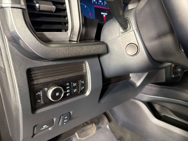 Used 2025 Ford F250 Platinum AWD/4WD image 44
