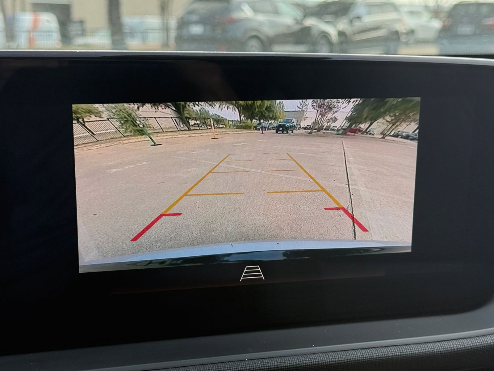 Used 2025 Buick Envista Sport Touring image 17