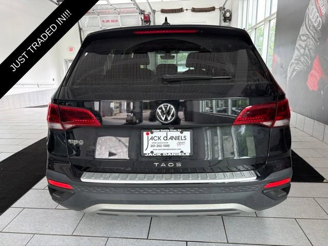 Used 2023 Volkswagen Taos S w/ Driver Assistance Package FWD image 4