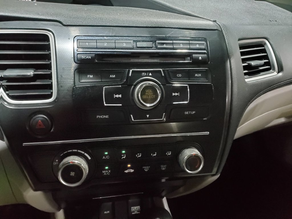 Used 2013 Honda Civic LX image 29