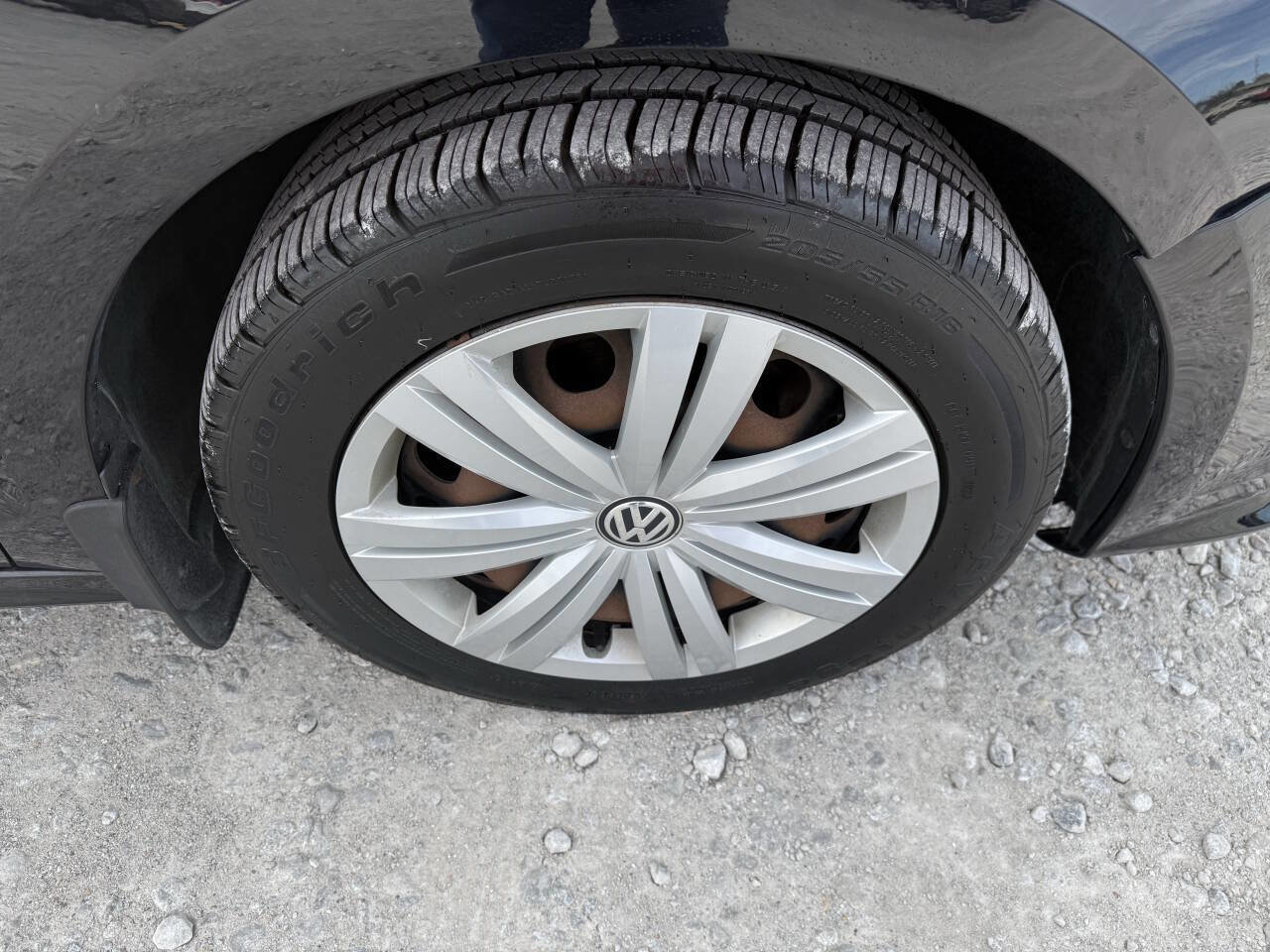 Used 2017 Volkswagen Jetta S image 12