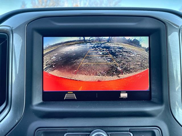 Used 2021 Chevrolet Silverado 1500 Custom Trail Boss w/ LPO, Dark Essentials Package image 15