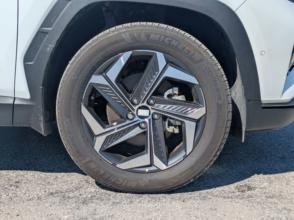 Used 2024 Hyundai Tucson Limited image 10