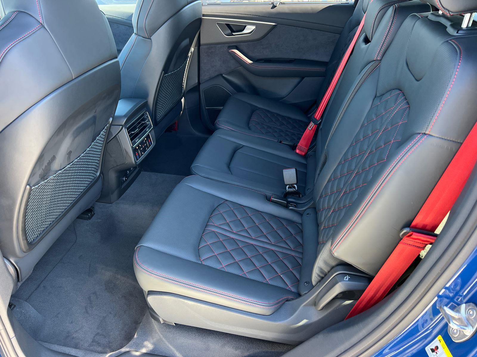 New 2026 Audi SQ7 Prestige AWD/4WD image 14