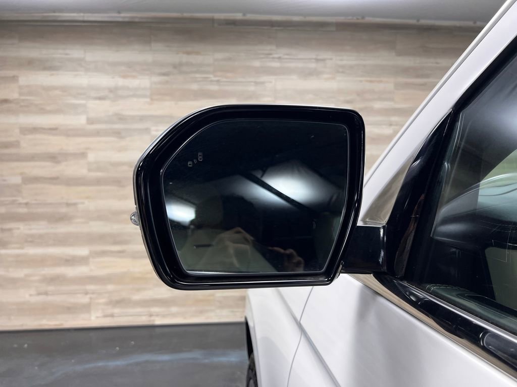 Used 2024 Ford Expedition Max Platinum AWD/4WD image 31