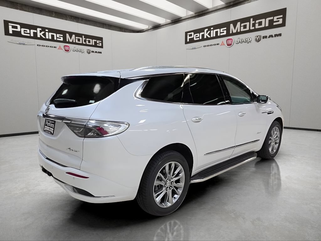 Used 2023 Buick Enclave Avenir w/ Avenir Technology Package AWD/4WD image 5