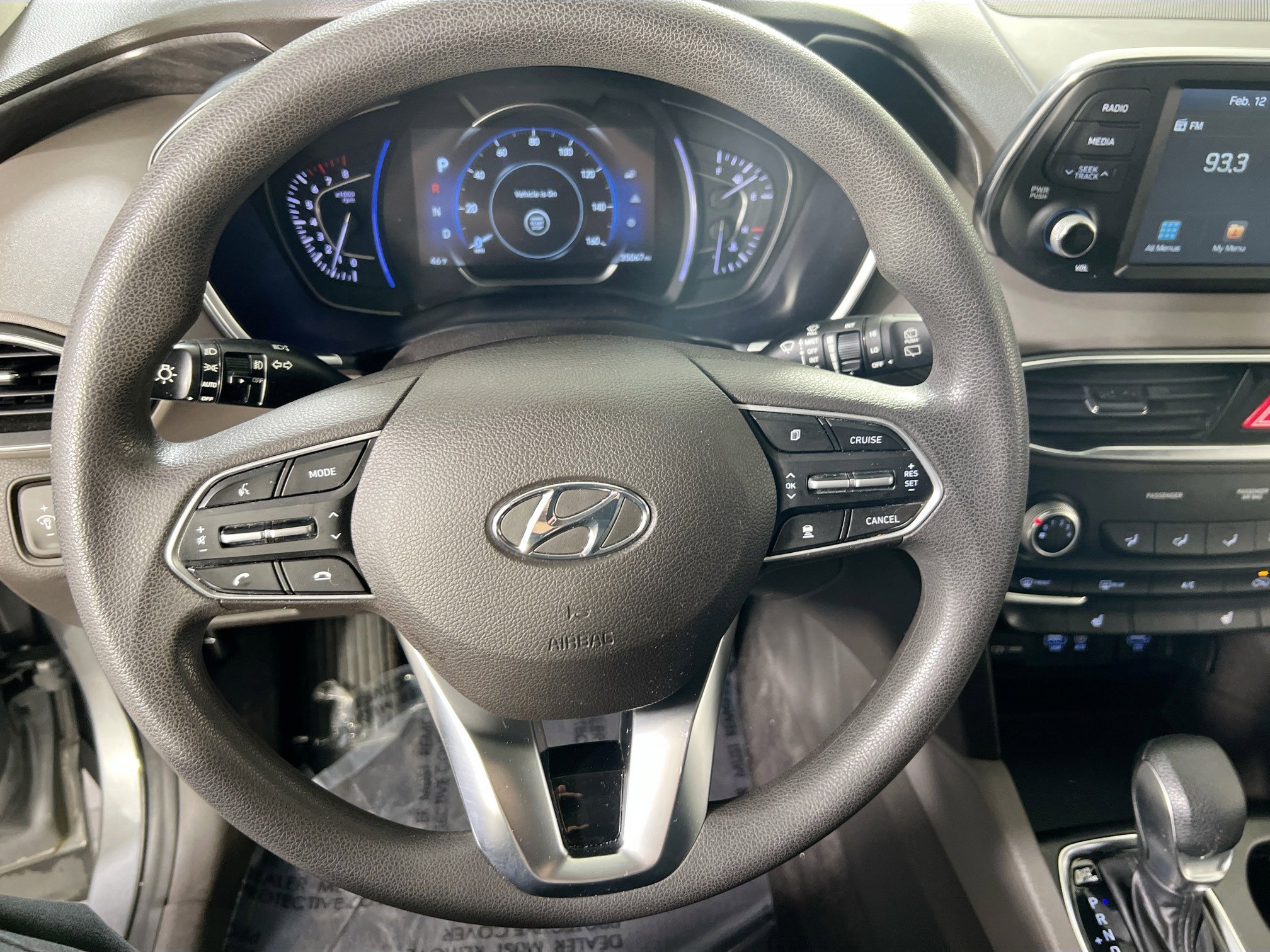 Used 2019 Hyundai Santa Fe SEL image 11