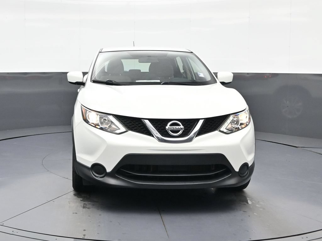 Used 2017 Nissan Rogue Sport S w/ S Appearance Package FWD image 3