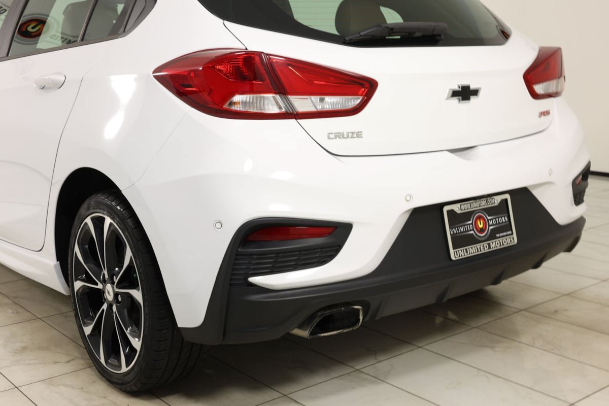 Used 2019 Chevrolet Cruze Premier w/ Sun And Sound Package FWD image 44
