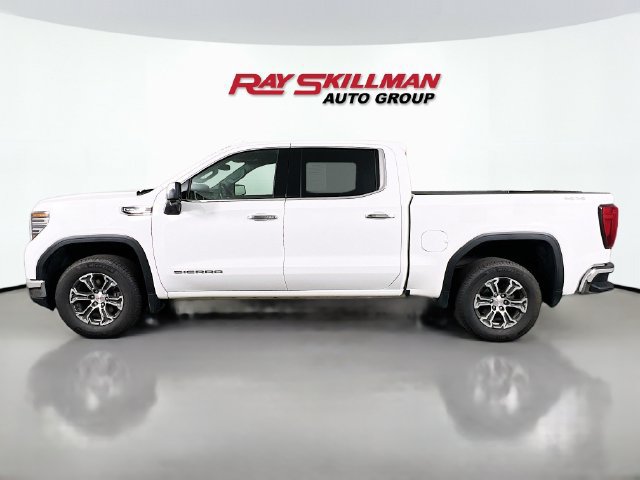 Used 2026 GMC Sierra 1500 SLT AWD/4WD image 4