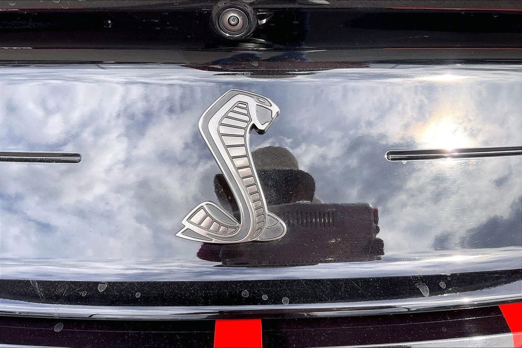 Used 2022 Ford Mustang Shelby GT500 w/ Technology Package image 26