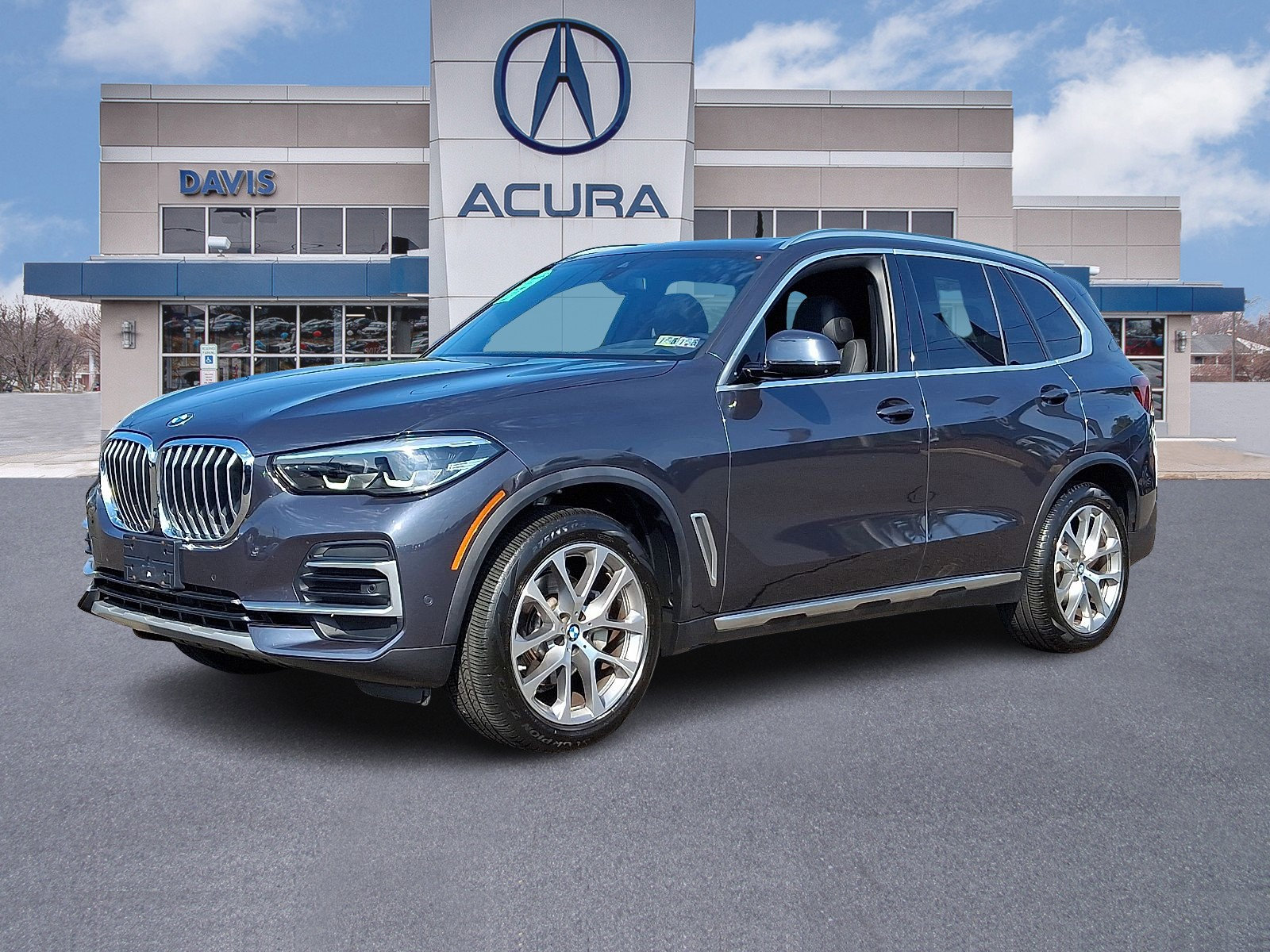 Used 2022 BMW X5 xDrive40i w/ Premium Package
