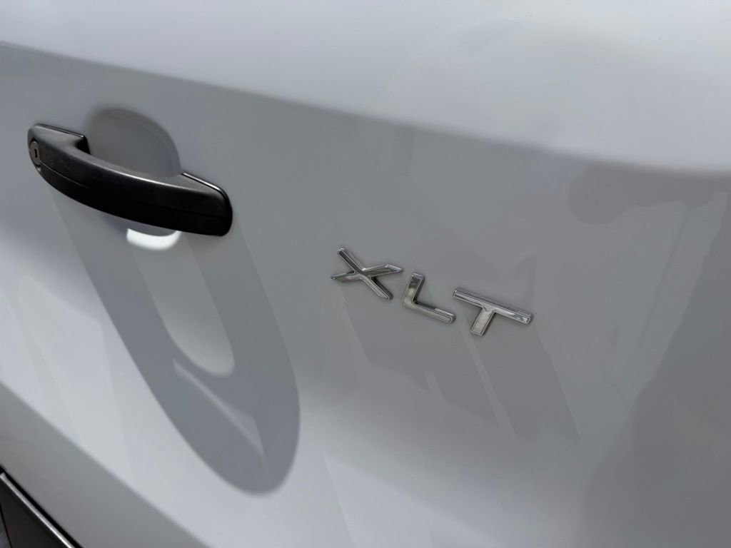 Used 2018 Ford Transit 350 XLT RWD image 11