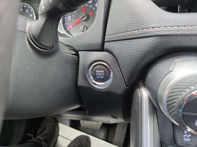 Used 2021 Toyota RAV4 XLE image 21