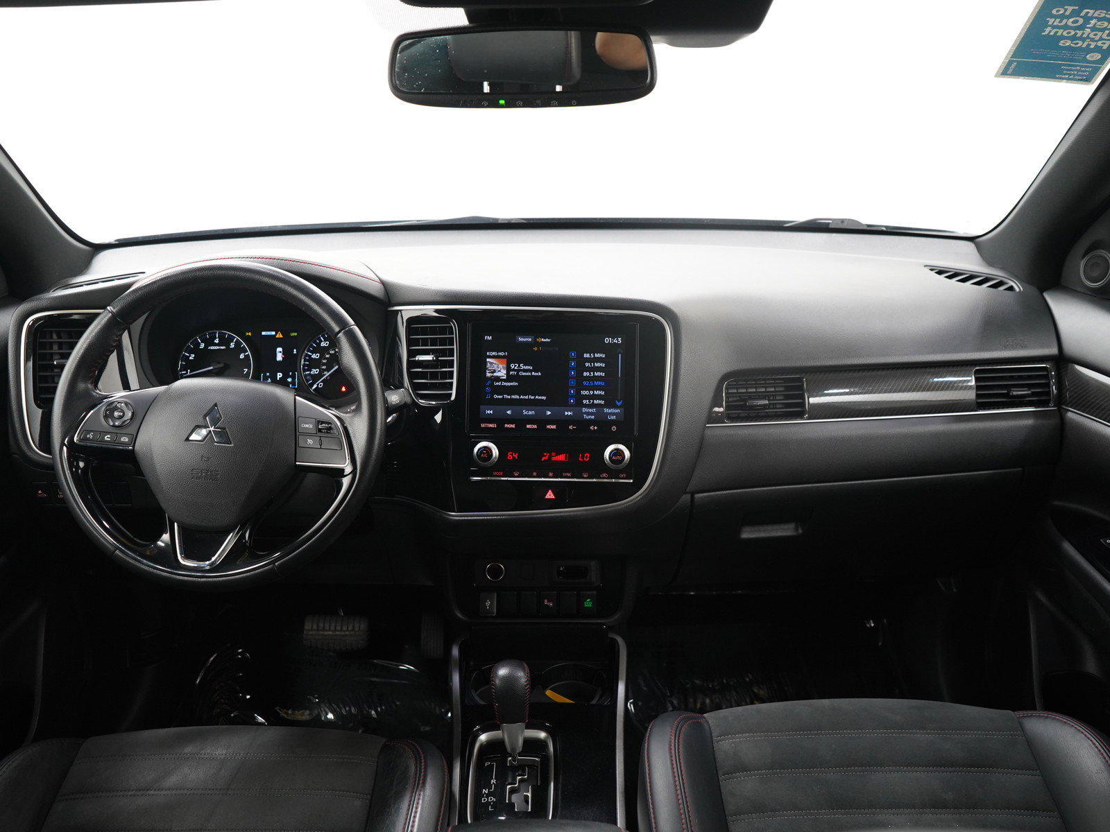 Used 2020 Mitsubishi Outlander LE AWD/4WD image 13