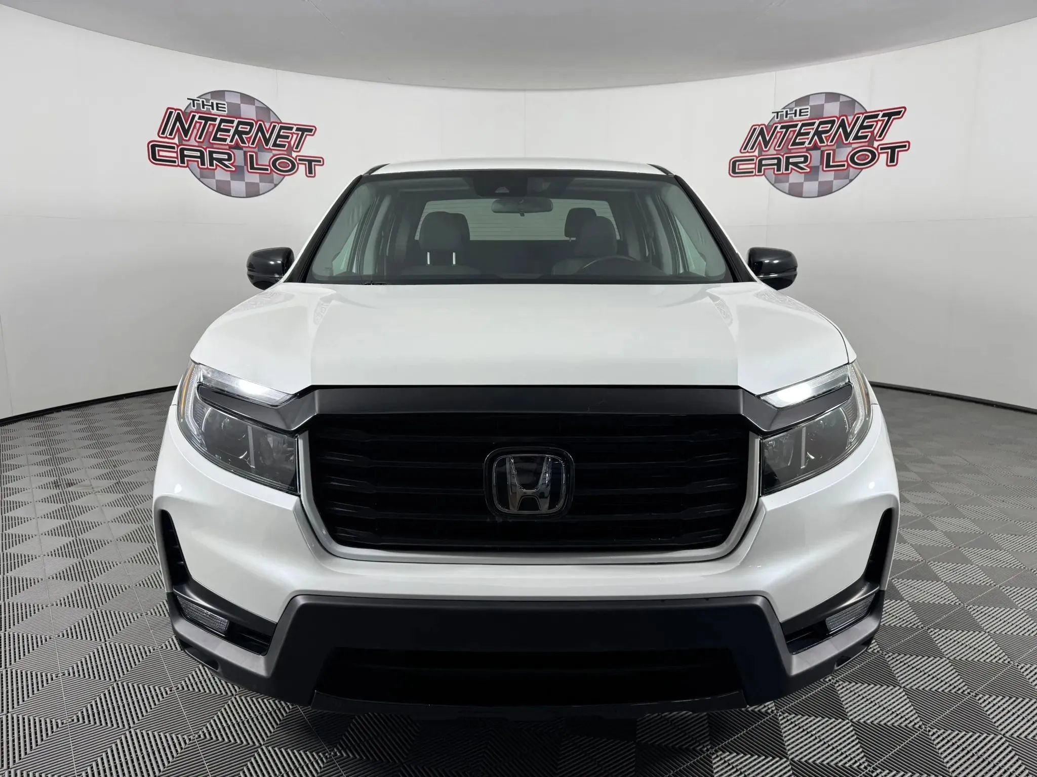 Used 2021 Honda Ridgeline Sport image 2