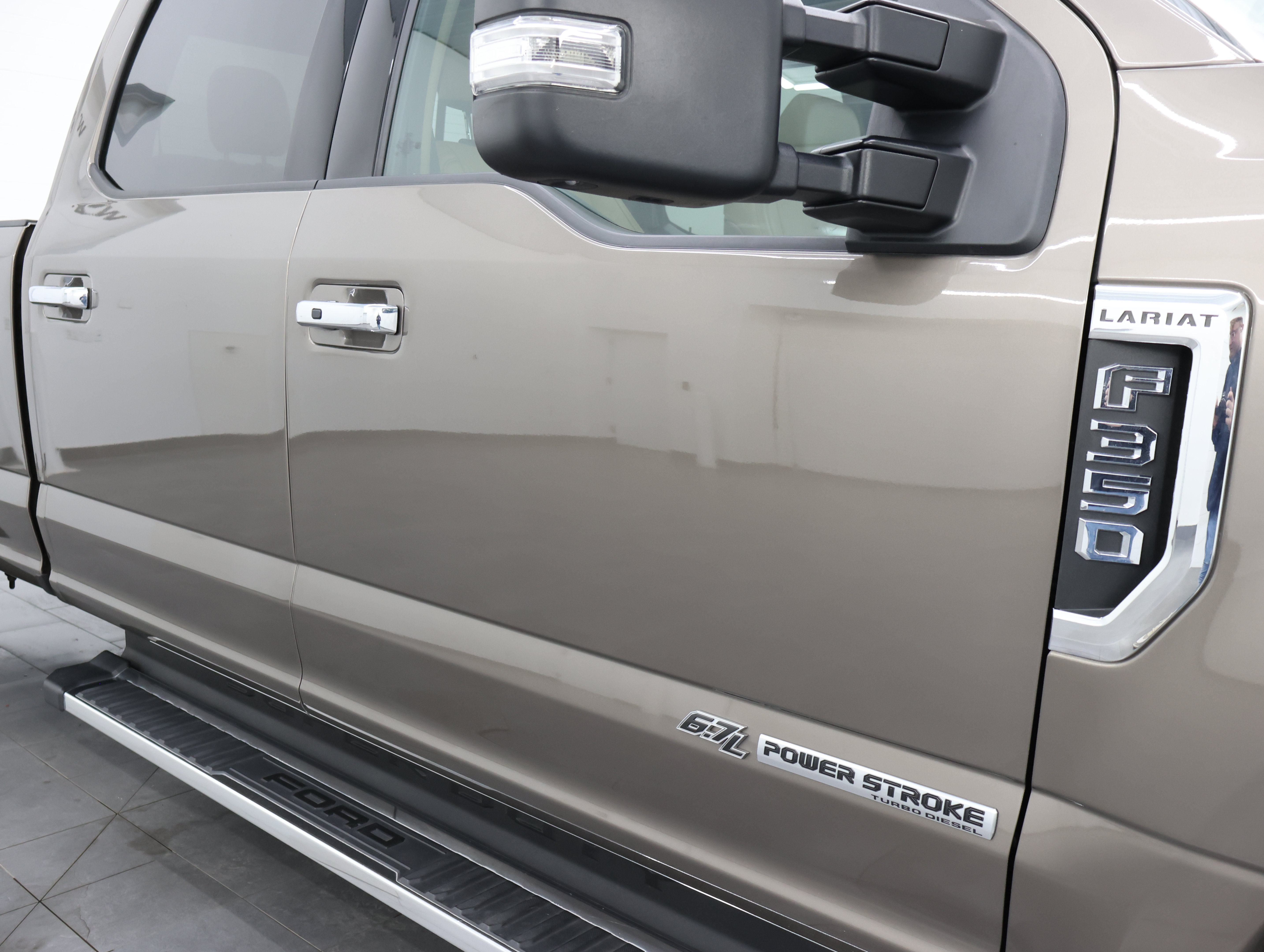 Used 2022 Ford F350 Lariat w/ Lariat Ultimate Package AWD/4WD image 24