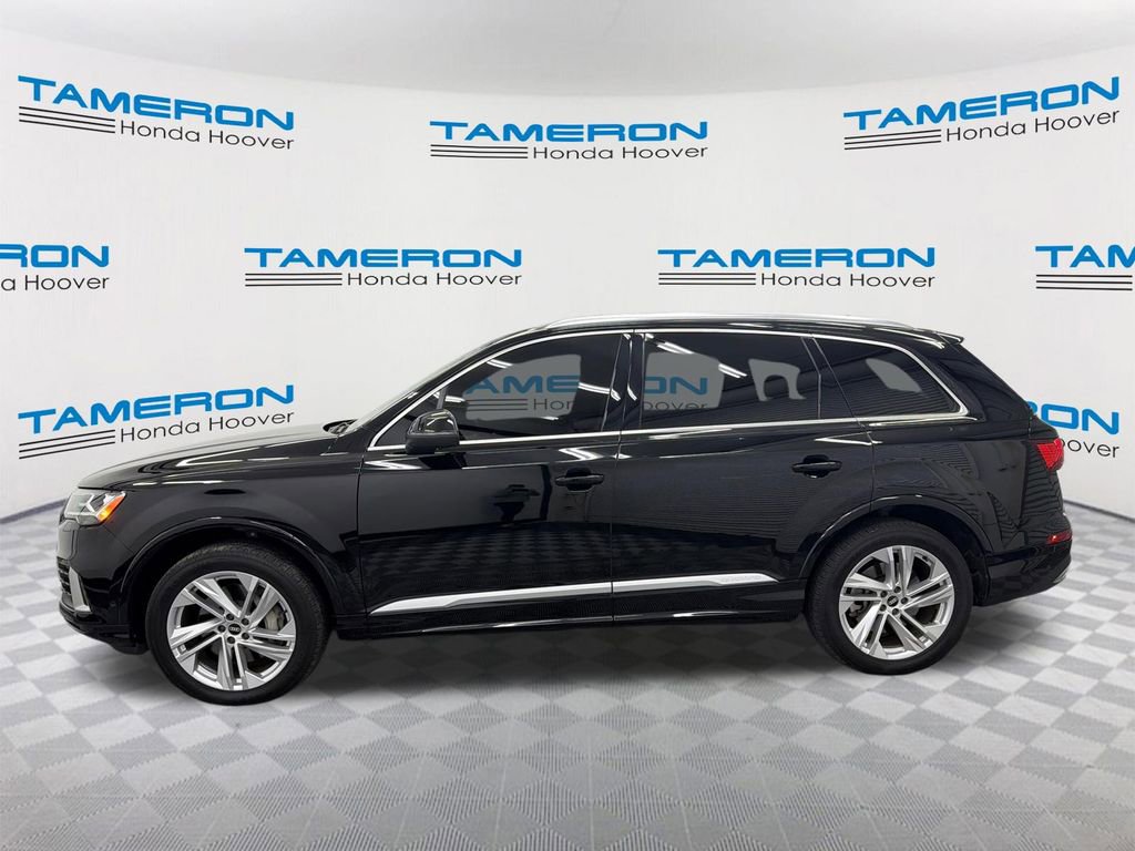 Used 2021 Audi Q7 2.0T Premium w/ Convenience Package image 2