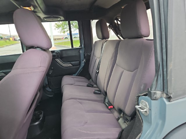 Used 2014 Jeep Wrangler Unlimited Sport w/ Connectivity Group AWD/4WD image 24