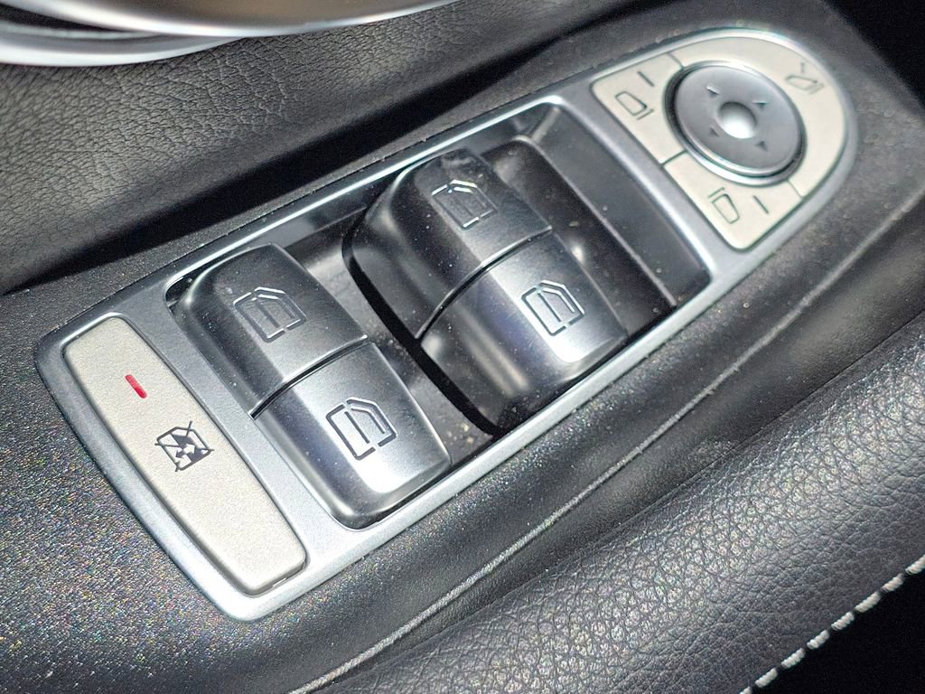 Certified 2023 Mercedes-Benz E 350 4MATIC Sedan image 28