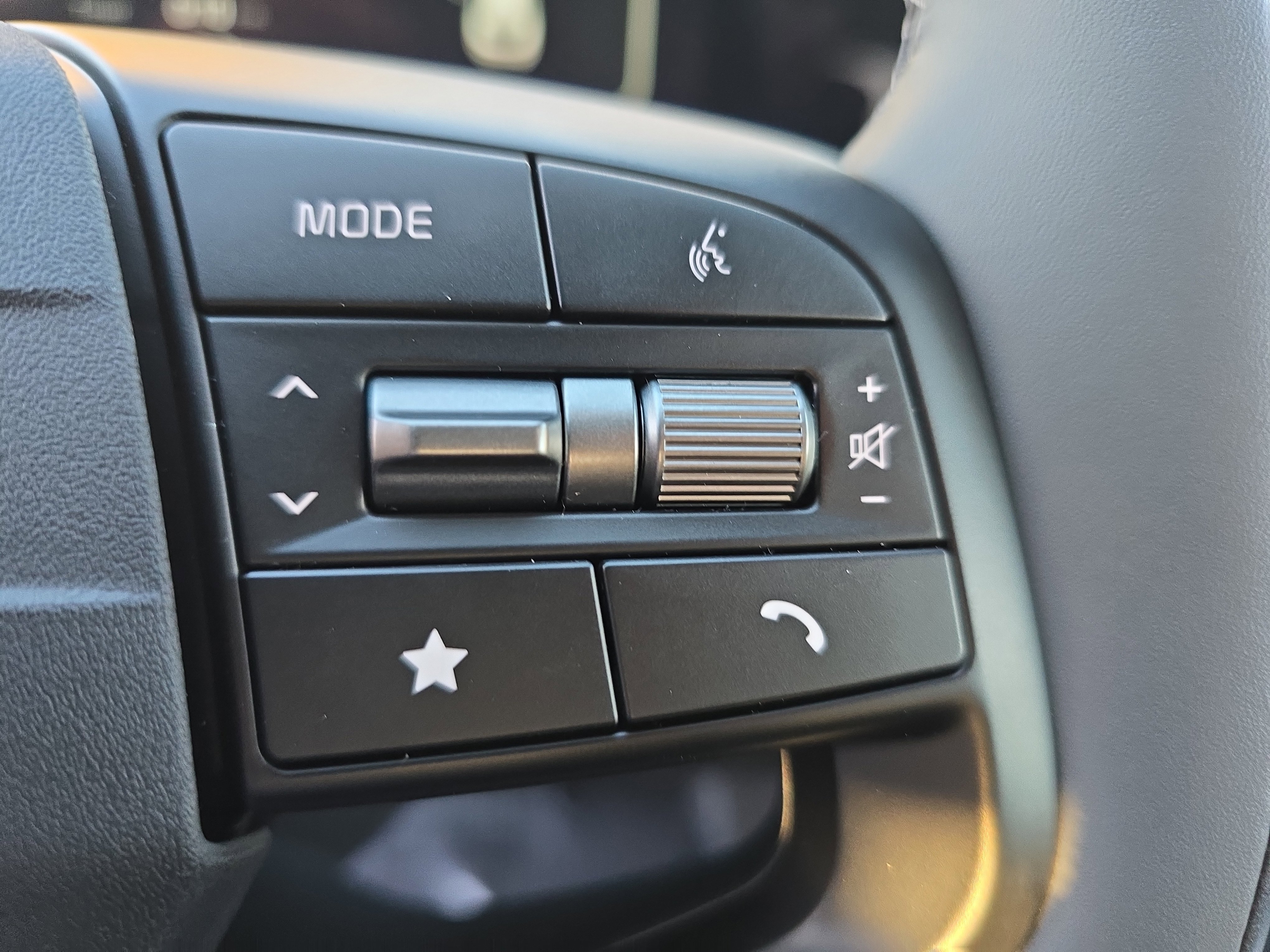 New 2025 Kia EV6 Wind image 19