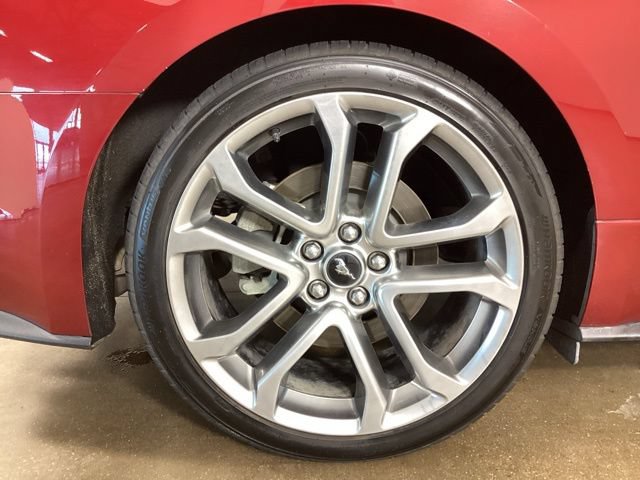 Used 2019 Ford Mustang GT Premium w/ Equipment Group 401A RWD image 32