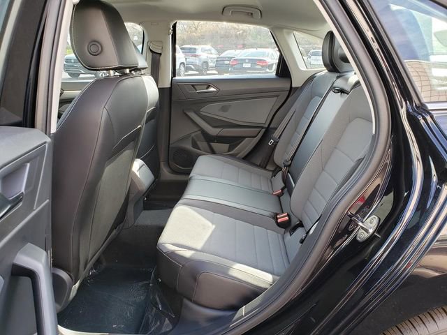 New 2026 Volkswagen Jetta SE FWD image 8