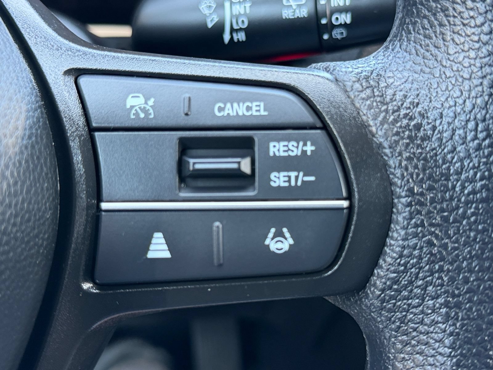 Used 2025 Honda CR-V LX image 22
