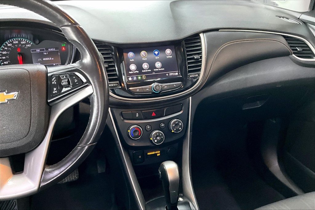 Used 2020 Chevrolet Trax LT w/ Driver Confidence Package AWD/4WD image 9