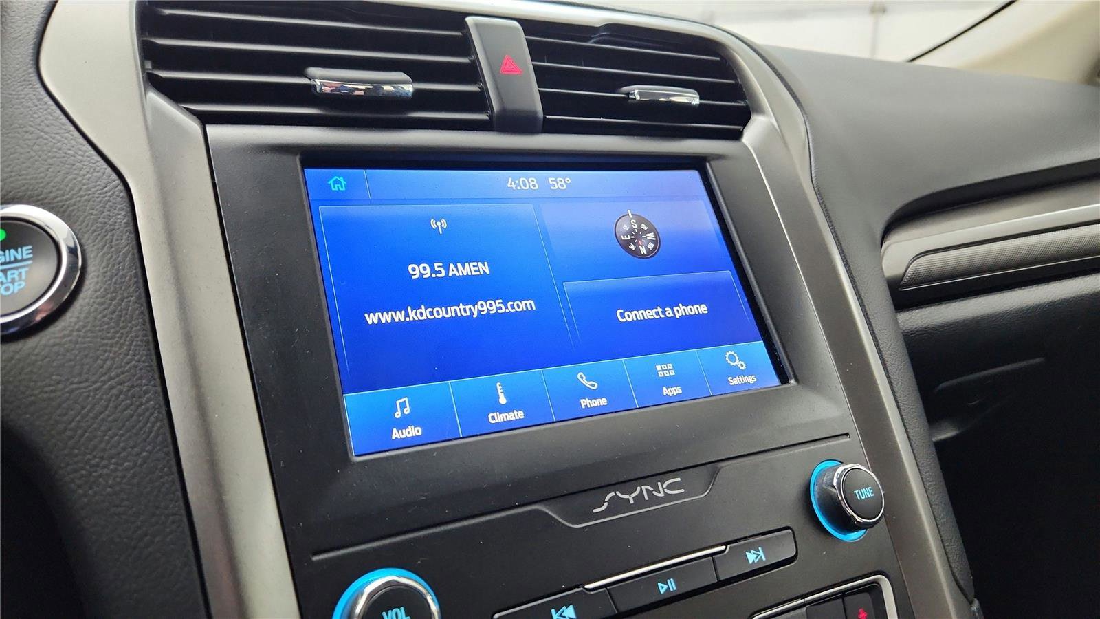 Used 2020 Ford Fusion SE image 46