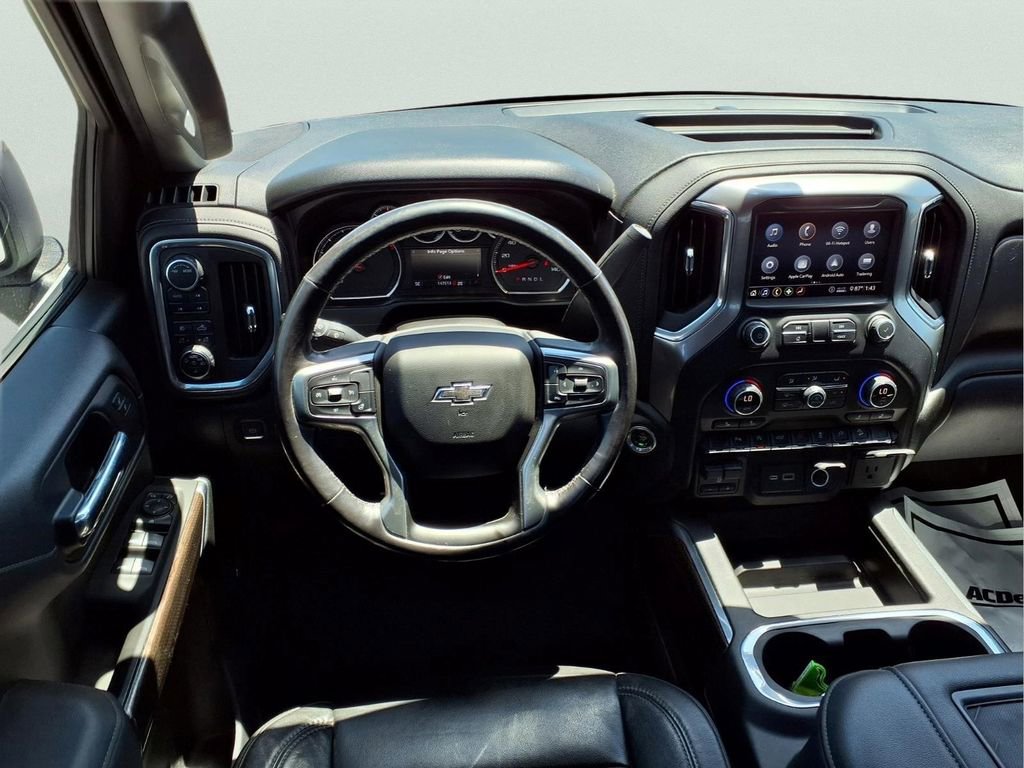 Used 2020 Chevrolet Silverado 1500 LT Trail Boss AWD/4WD image 9