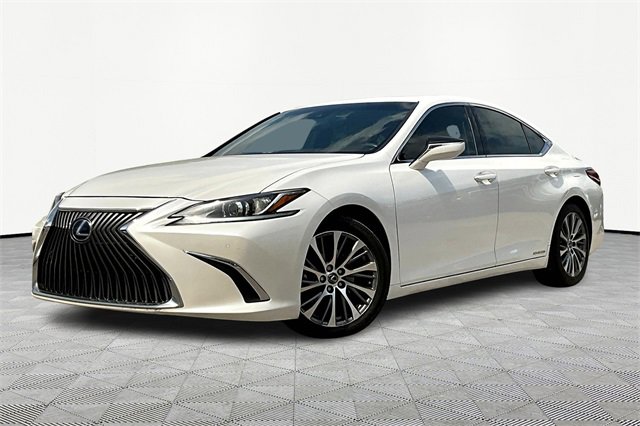 Used 2020 Lexus ES 300h w/ Premium Package