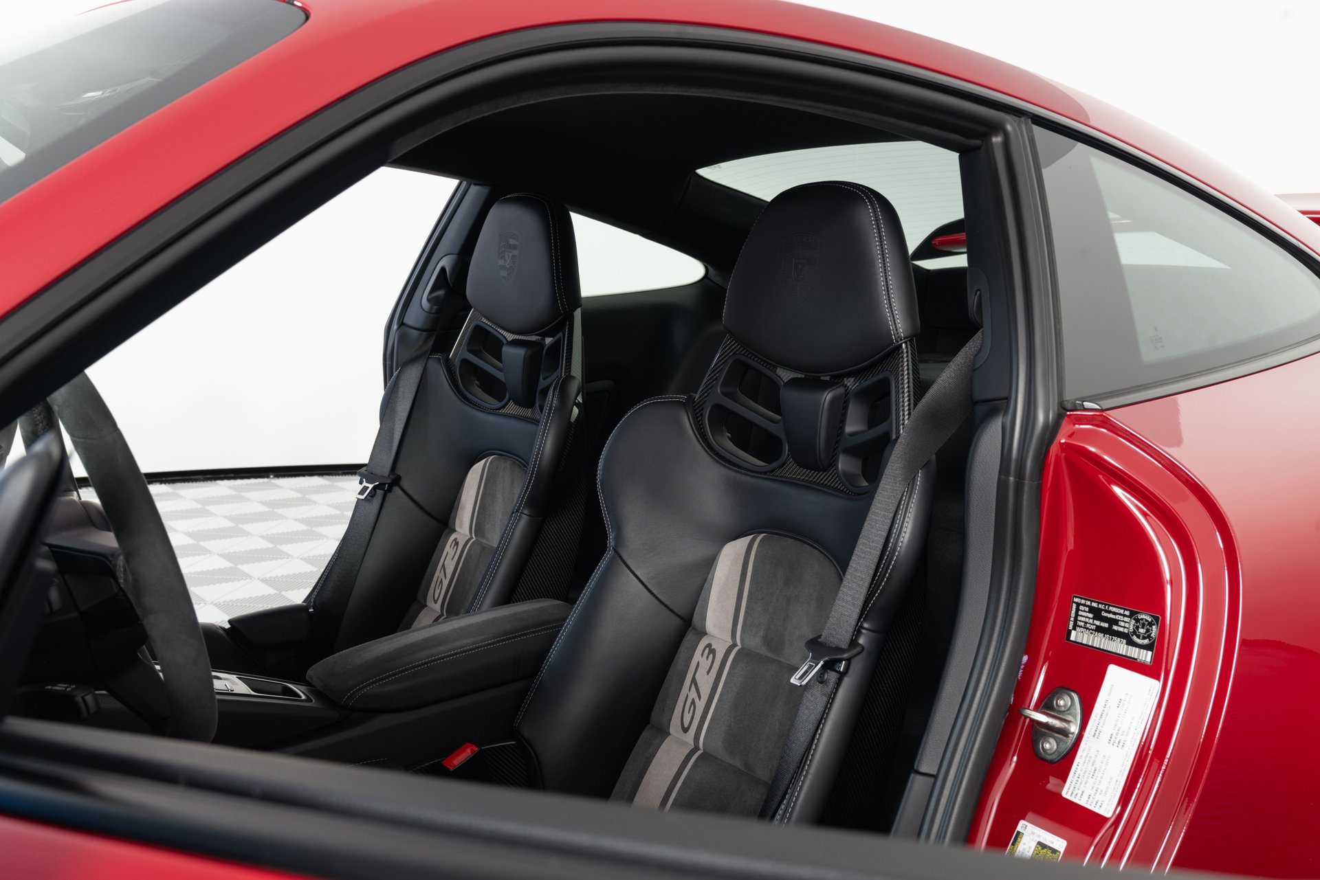 Used 2018 Porsche 911 GT3 w/ Sport Chrono Package image 12