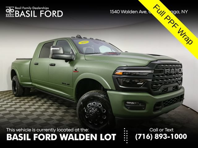 Used 2025 RAM 3500 Limited AWD/4WD image 1