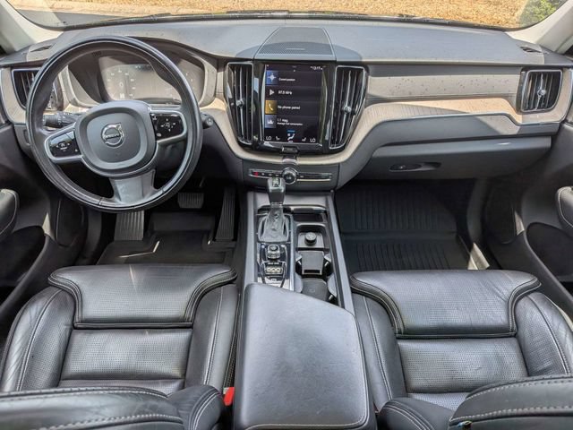 Used 2021 Volvo XC60 T5 Inscription AWD/4WD image 6
