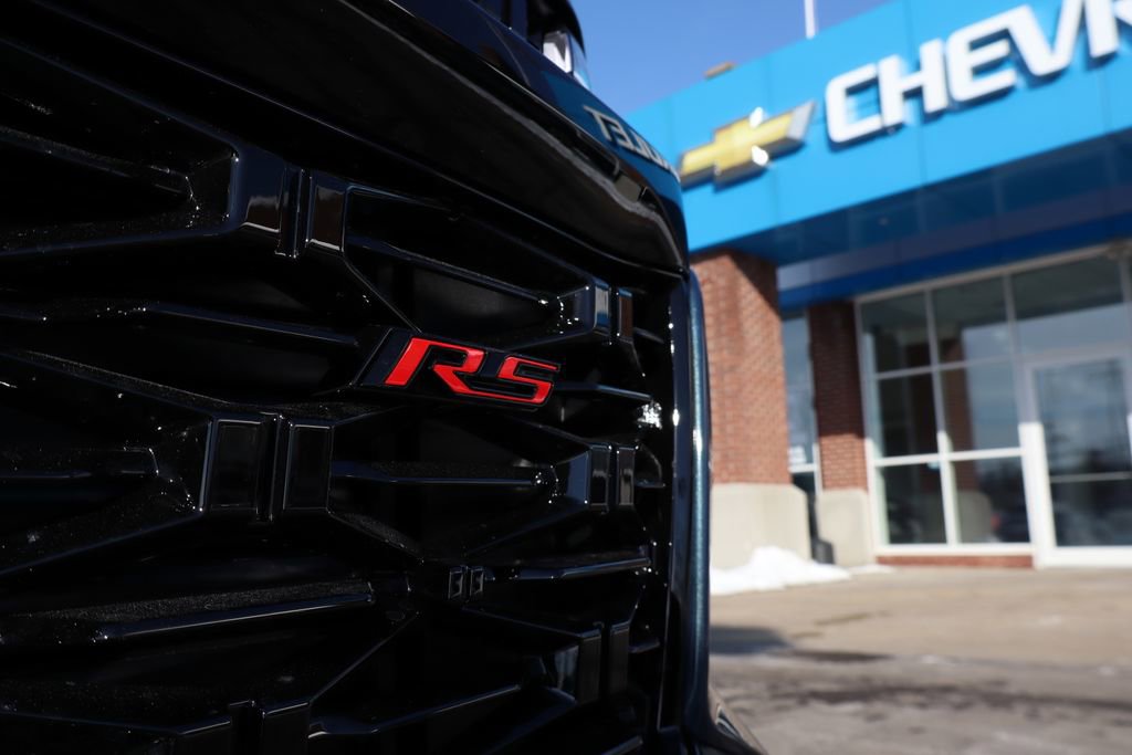 New 2026 Chevrolet Traverse RS w/ LPO, Floor Liner Package image 7