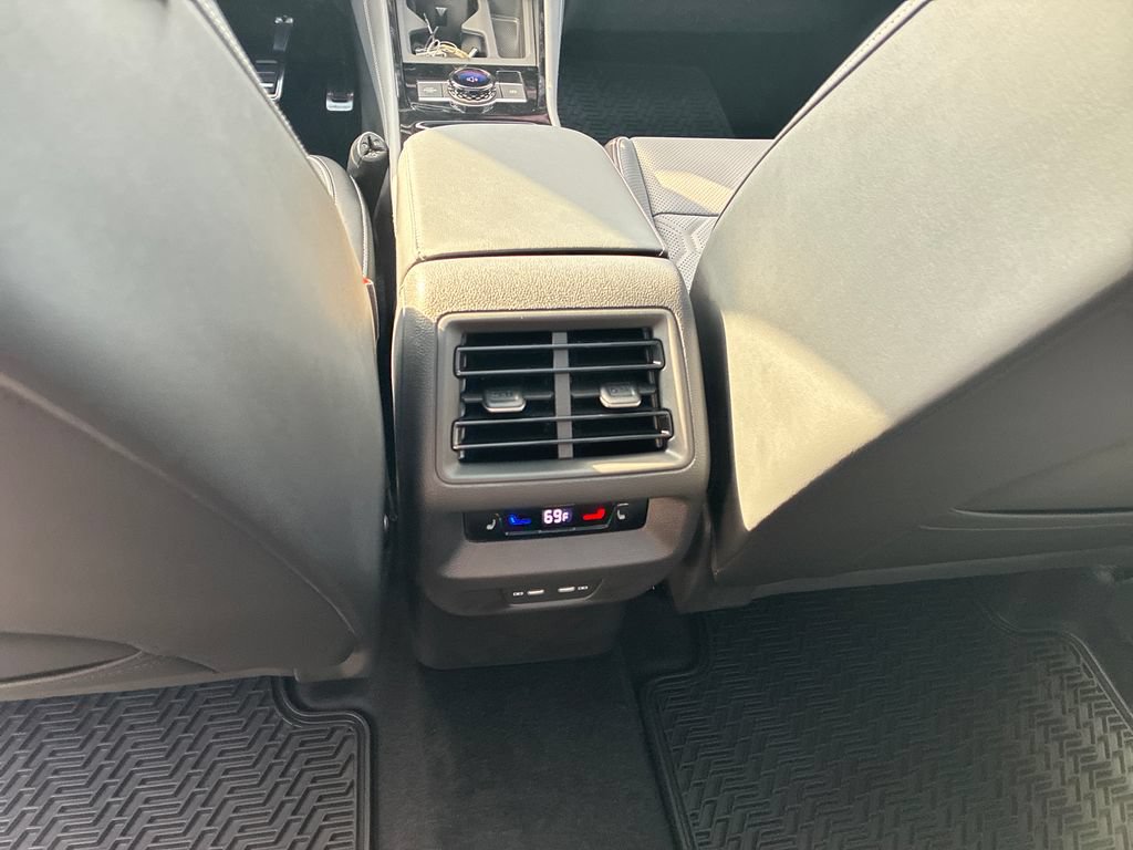 New 2026 Volkswagen Tiguan SEL R-Line AWD/4WD image 20