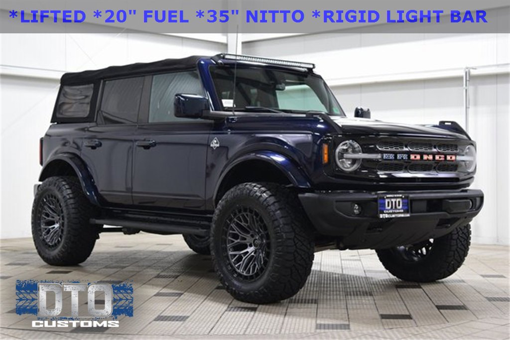 Used 2021 Ford Bronco Outer Banks image 1